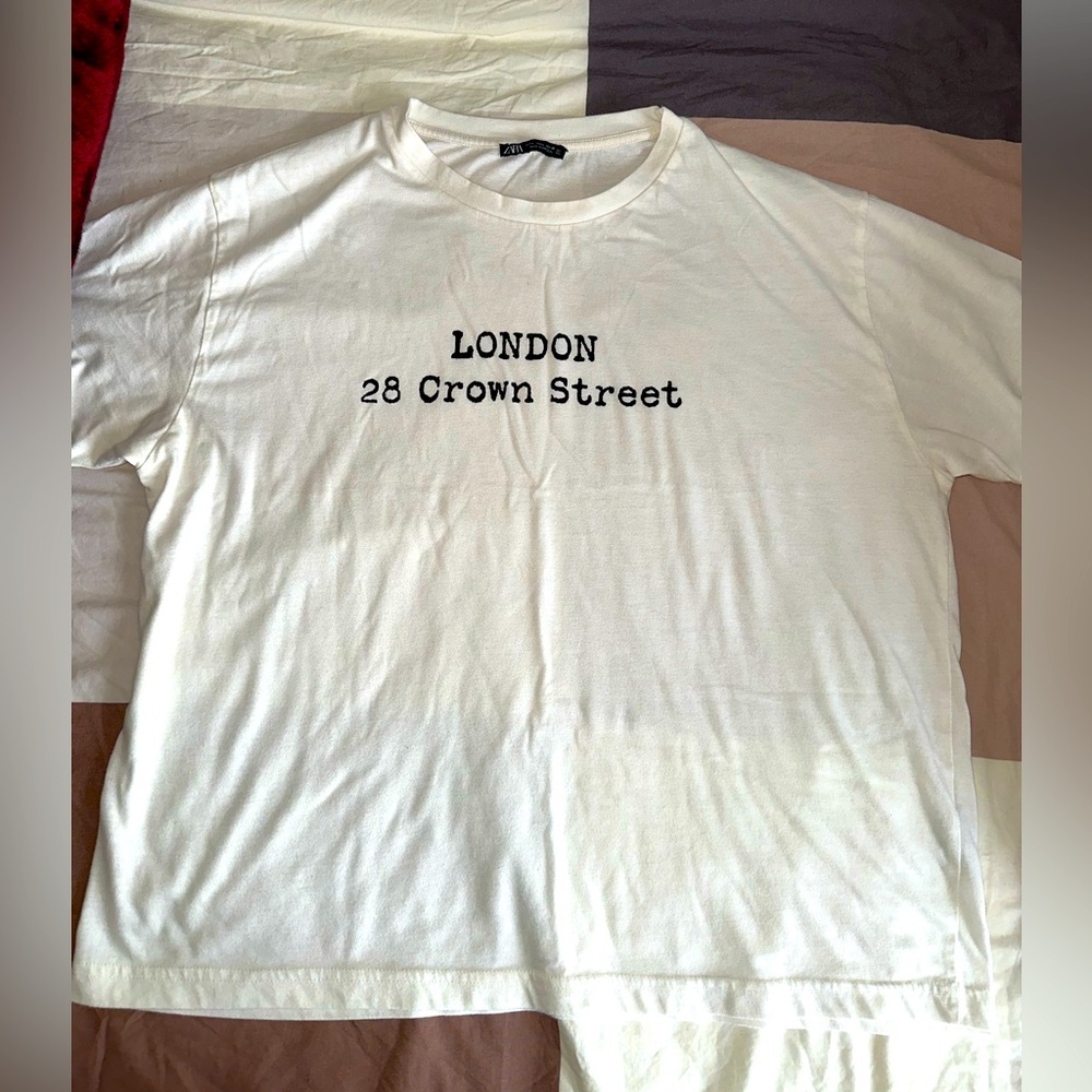 Zara T-shirt Woman